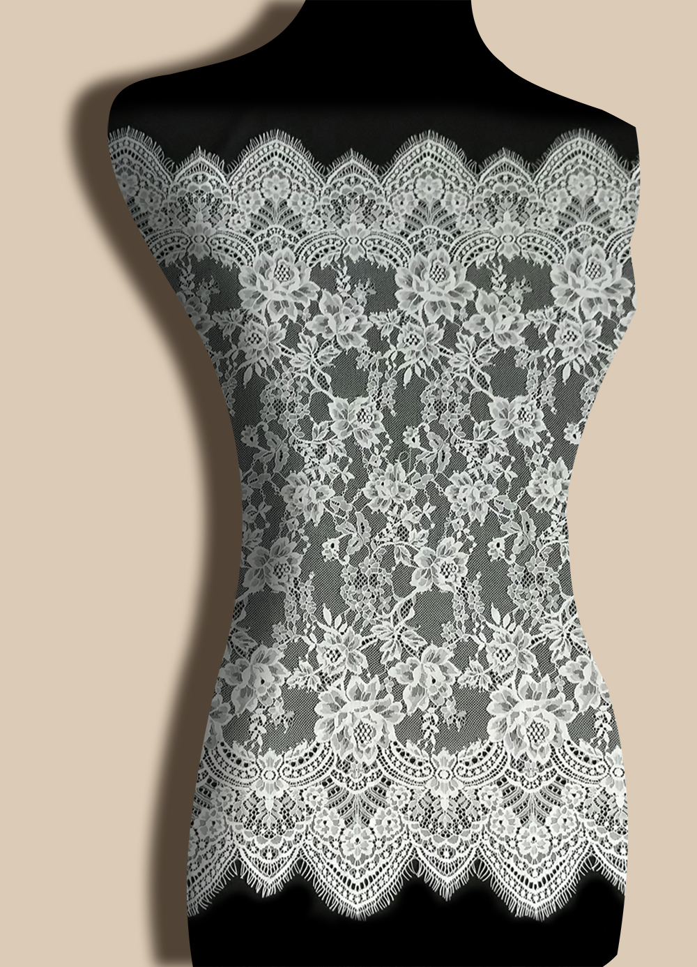 Yanzi White Chantilly Lace Eyelash Trim (75cm）