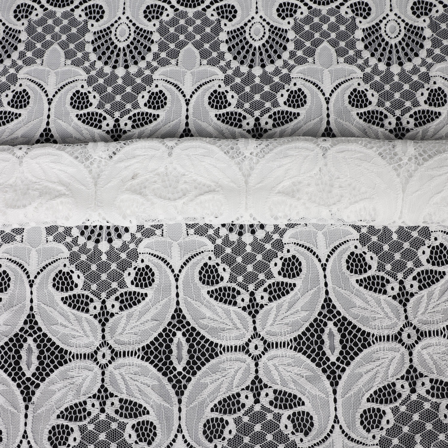 Yanzi off-white French chantilly eyelash lace fabric (59-621）