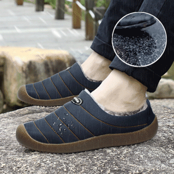 Calceus Addison Winter Water-resistant Fur-lined Flat Slippers detail Image