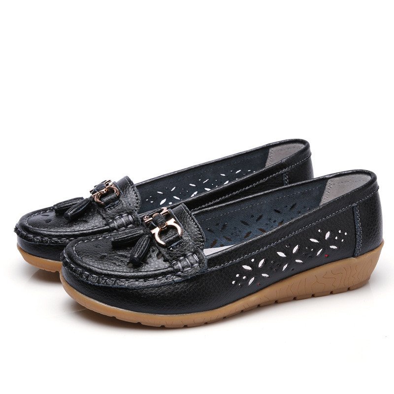 Women's hollow soft leather breathable moccasins sandals