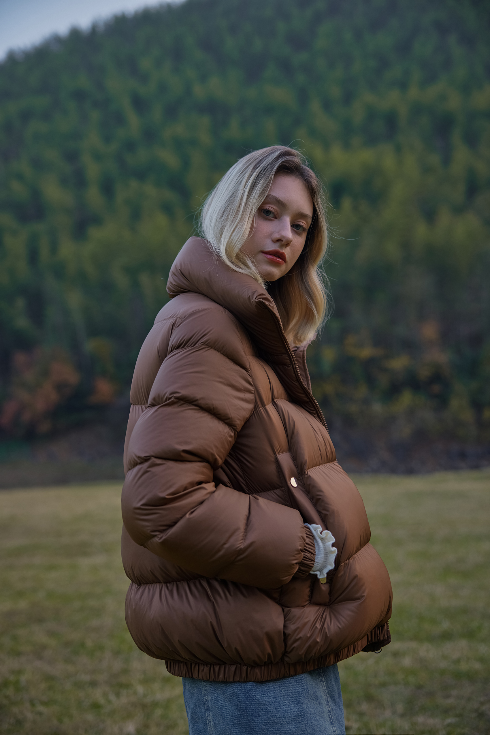 Stand collar down jacket