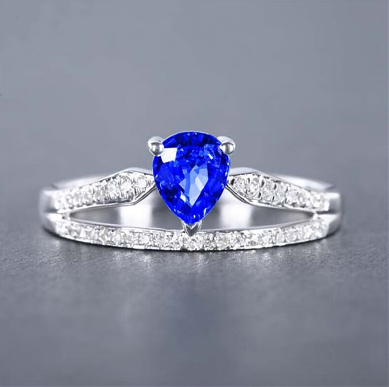 Ring for women 2 carat sapphire ring