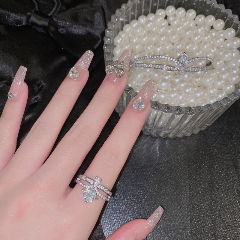 Brilliant Party~Light Luxury and Exquisite Zircon Ring with Small Design, Super Sparkling Accessories