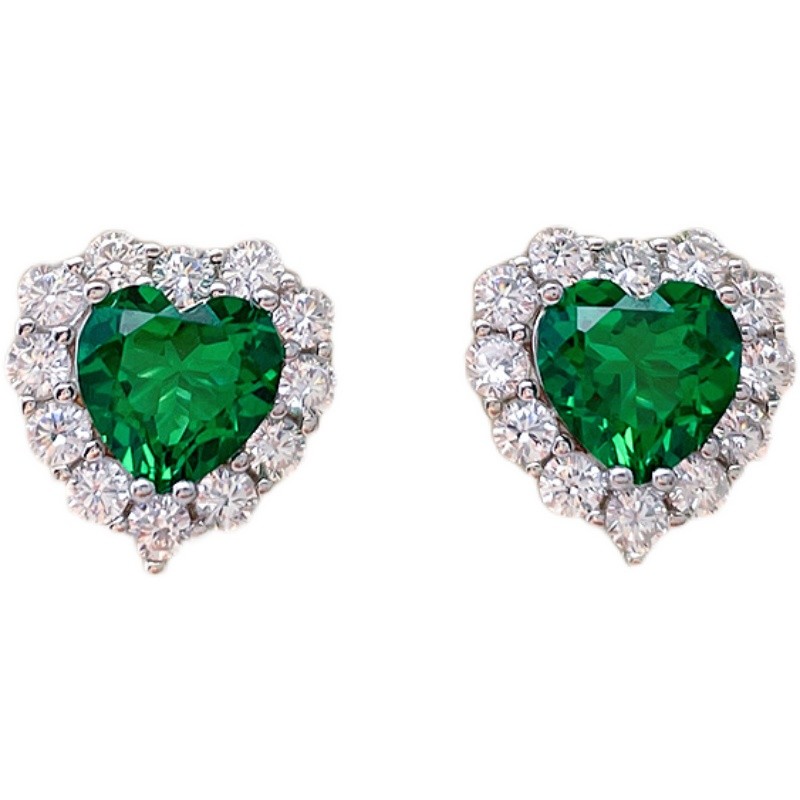 High Luxury Delicate Heart Emerald Earrings