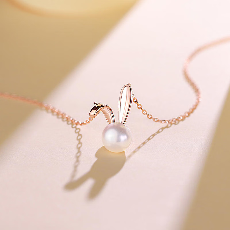 Seasonal new freshwater pearl necklace female rabbit pendant Valentine