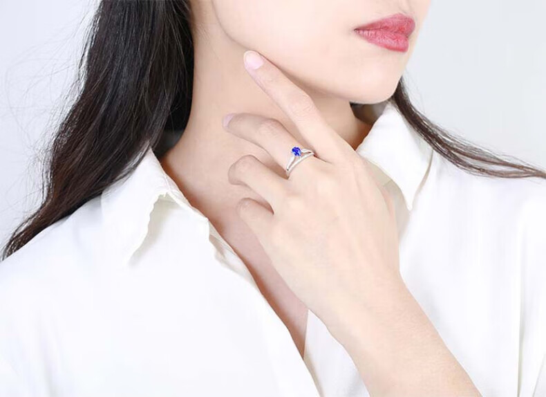 Ring for women 2 carat sapphire ring