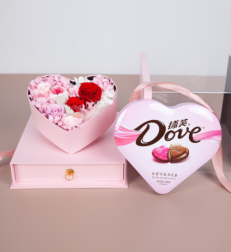 Forever Flowers Chocolate Heart 150g Customized Gift Box