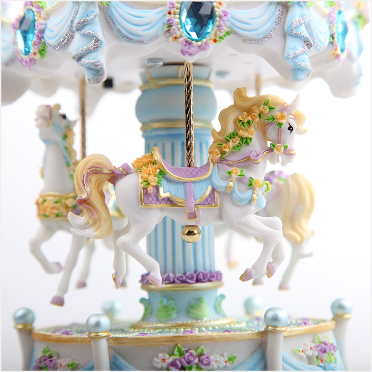 Carousel exquisite octave box