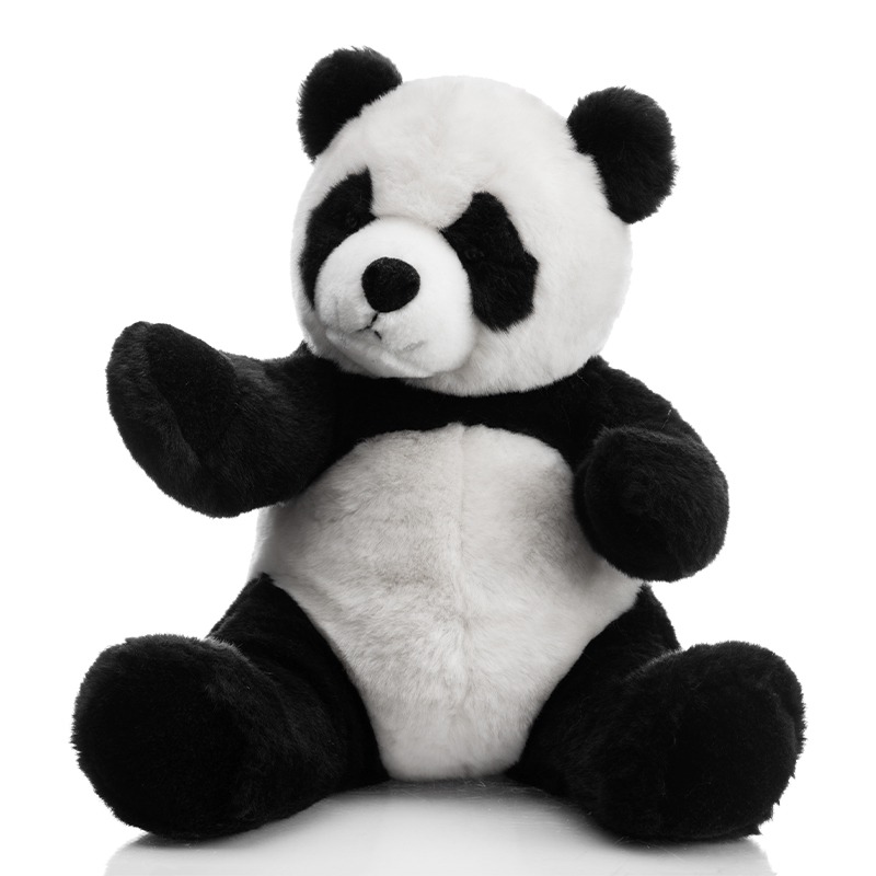 Soft plush giant panda doll