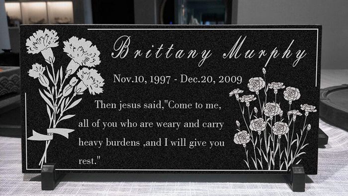 In Loving Memory of Custom Name Memorial Personalized Grave Stone Marker | Granite Plaque - Carnation