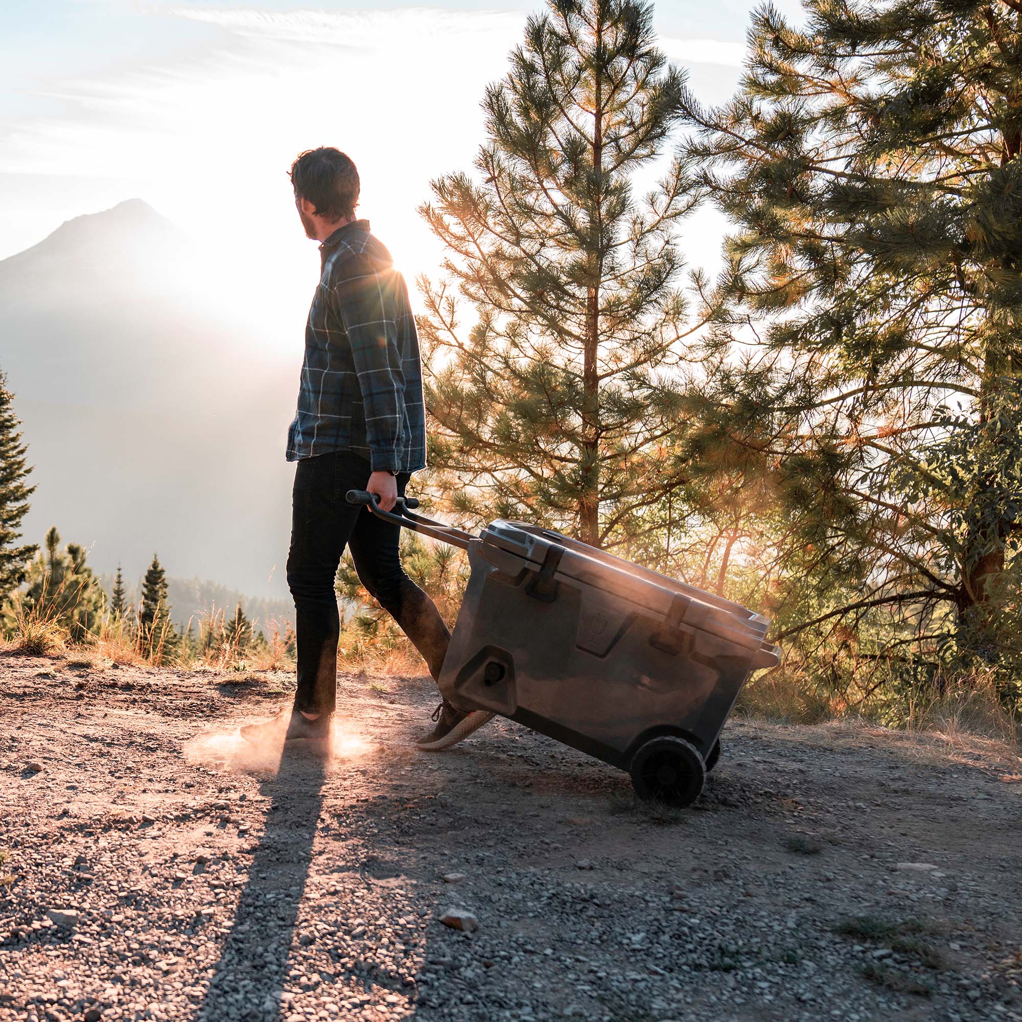 VEJA NOSSO BR&Uuml;TANK EM A&Ccedil;&Atilde;O.
