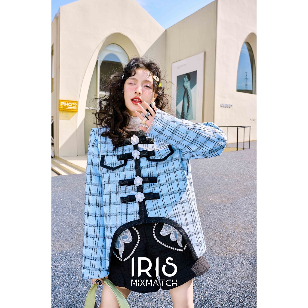 「สินค้าลิขสิทธิ์แท้」IRIS BOUTIQUE IJ237933 Blue rain jacket เสื้อแจ๊คแก็ต