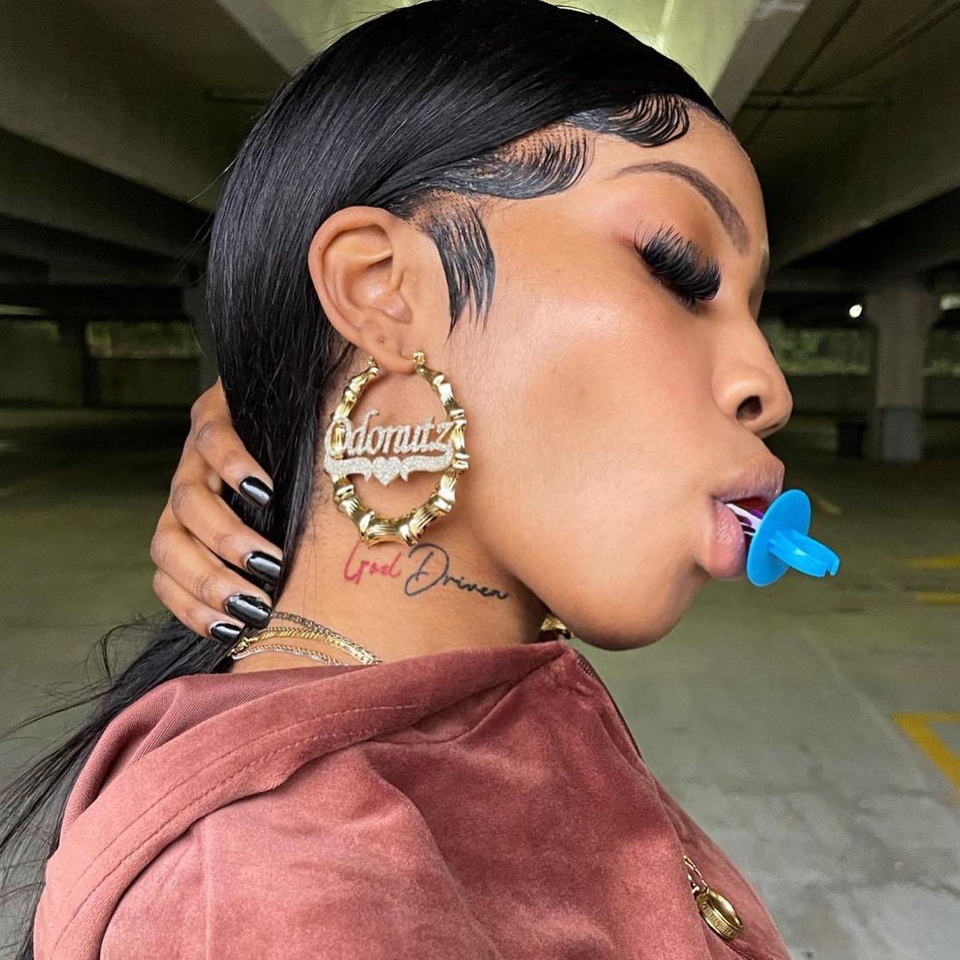 Bling Bling Nameplate with Heart Personalized Necklace Bamboo Earrings Set-silviax