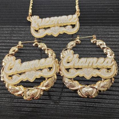 Acrylic Nameplate with Crown and Swirls Heart Personalized Custom Jewelry Set Name Necklace and XOXO Bamboo Name Earrings