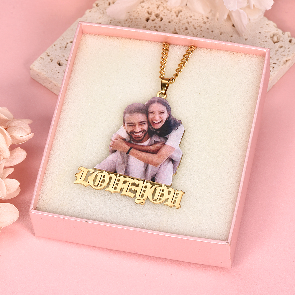 Personalized Photo Pendant with Old English Nameplate Custom Picuture Name Necklace