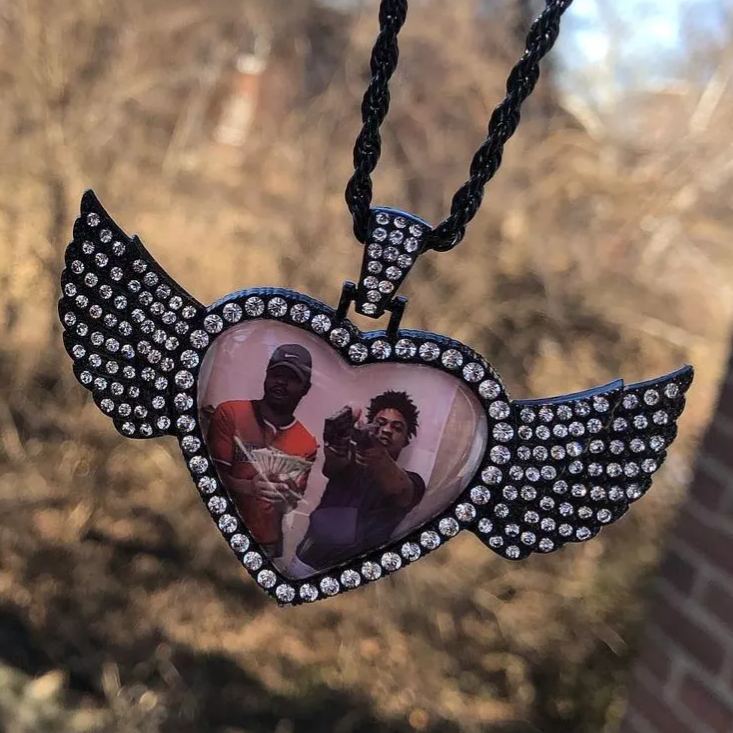 Bling Bling Black Angel Wings Heart Pendant Photo Necklace with Zircon-silviax
