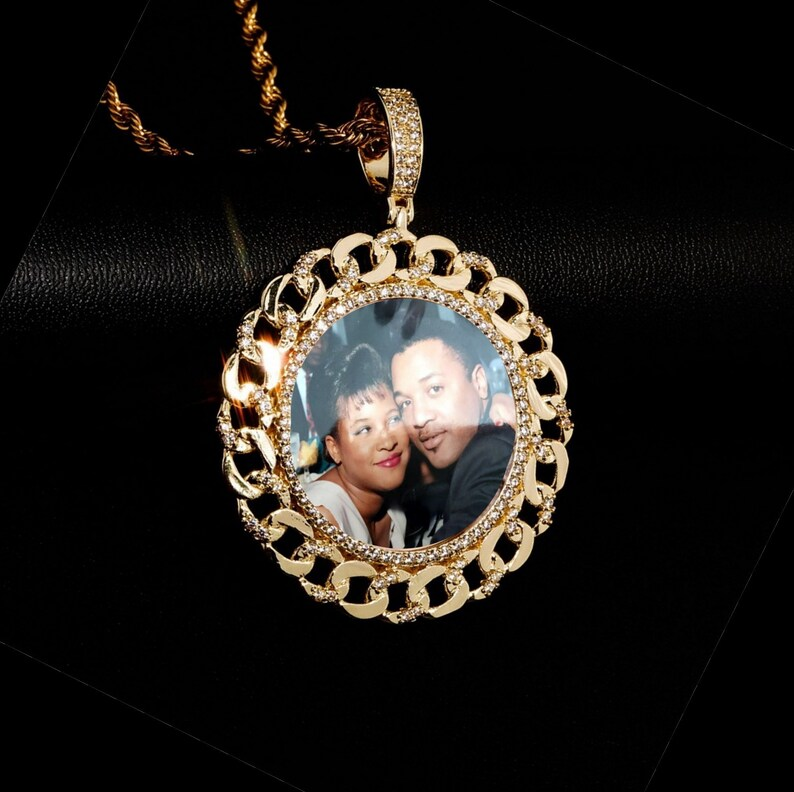 Iced Out Cubic Zircon Personalized Custom Photo Round Necklace-silviax
