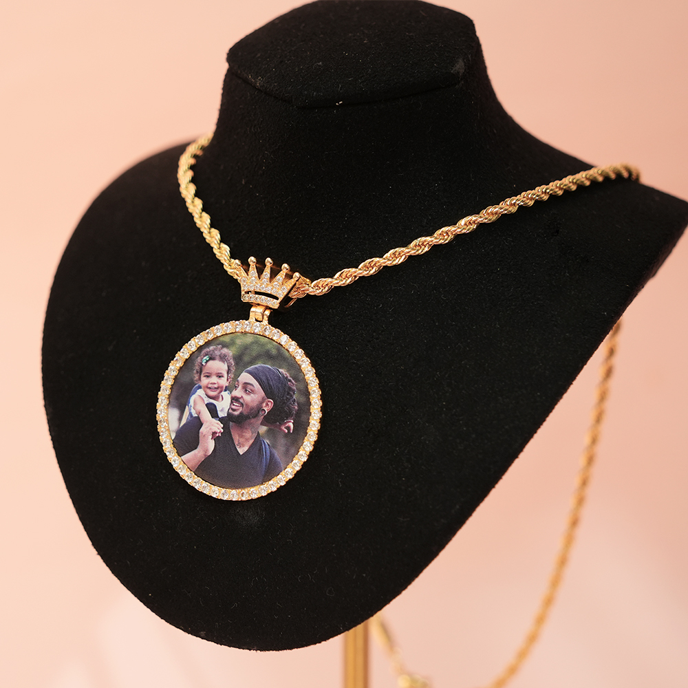 Crown Clasp Medallions Custom Photo Memory Circular Pendant Necklace Gold Plated Necklace-silviax