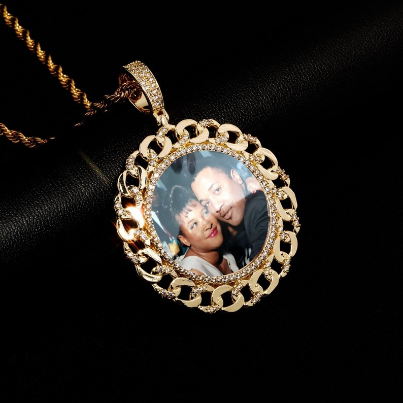 Iced Out Cubic Zircon Personalized Custom Photo Round Necklace-silviax