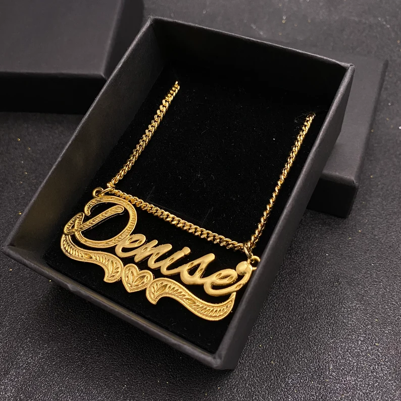 Personalized Custom Nameplate Pendant Gold Plated Name Necklace with Heart