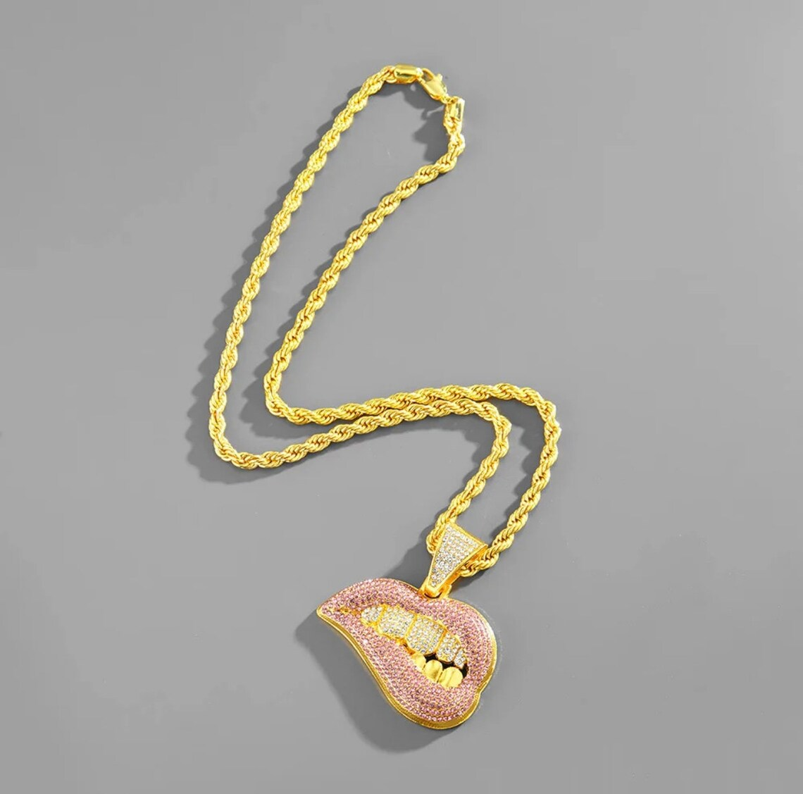 Iced Out Zircon Bling Lip Kiss Pendant Necklace Fashion Street Style