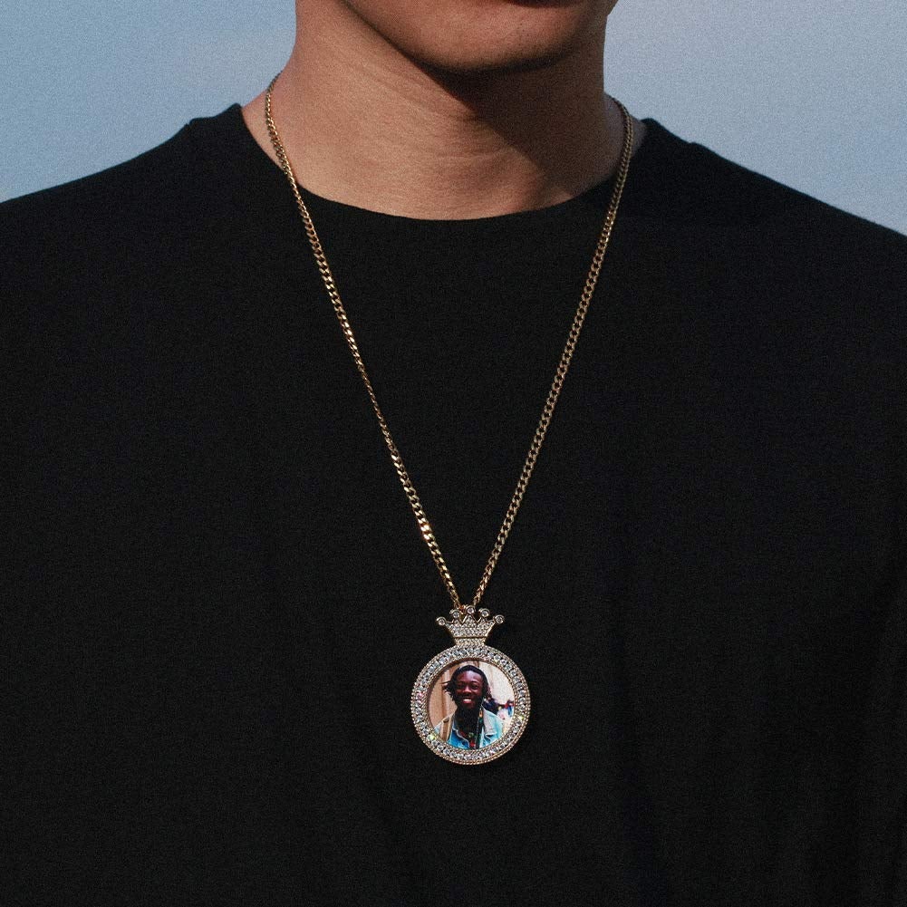 Round Pendant with Crown Photo Necklace Gold Plated-silviax