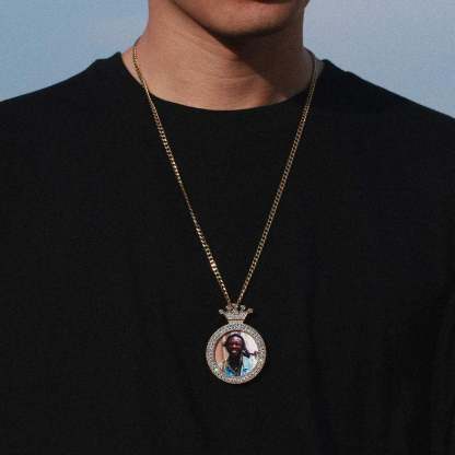 Round Pendant with Crown Photo Necklace Gold Plated-silviax