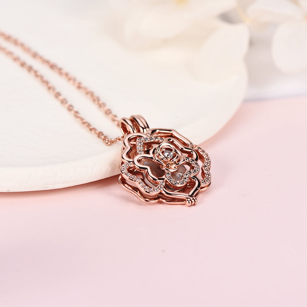 Flower Pendant Gold Plated Necklace-silviax