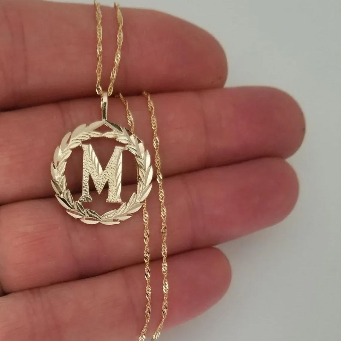 Yellow Gold Wreath Personalized A-Z Initial Letter Pendant Necklace-silviax