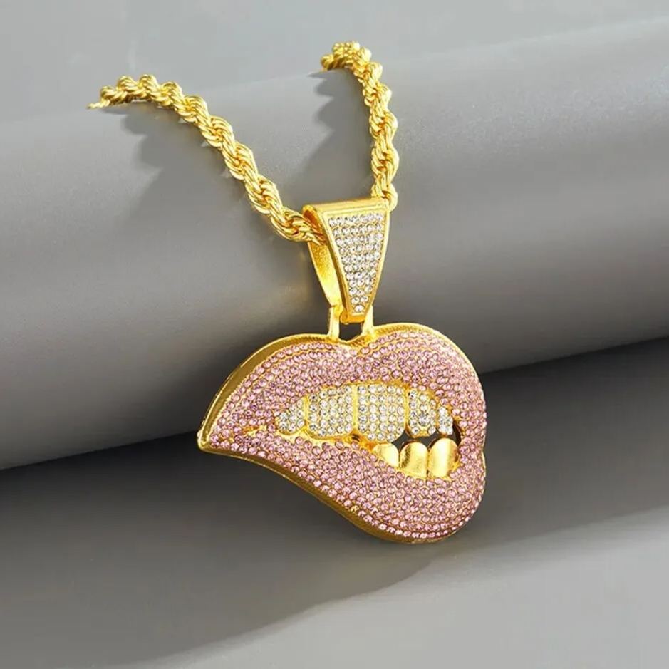 Iced Out Zircon Bling Lip Kiss Pendant Necklace Fashion Street Style