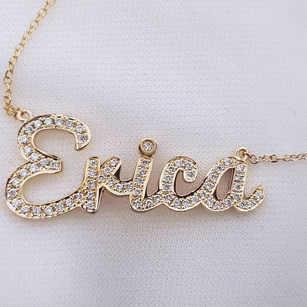 [Copy]Zircon Heart Cuban Chain Personalized Custom Name Necklace