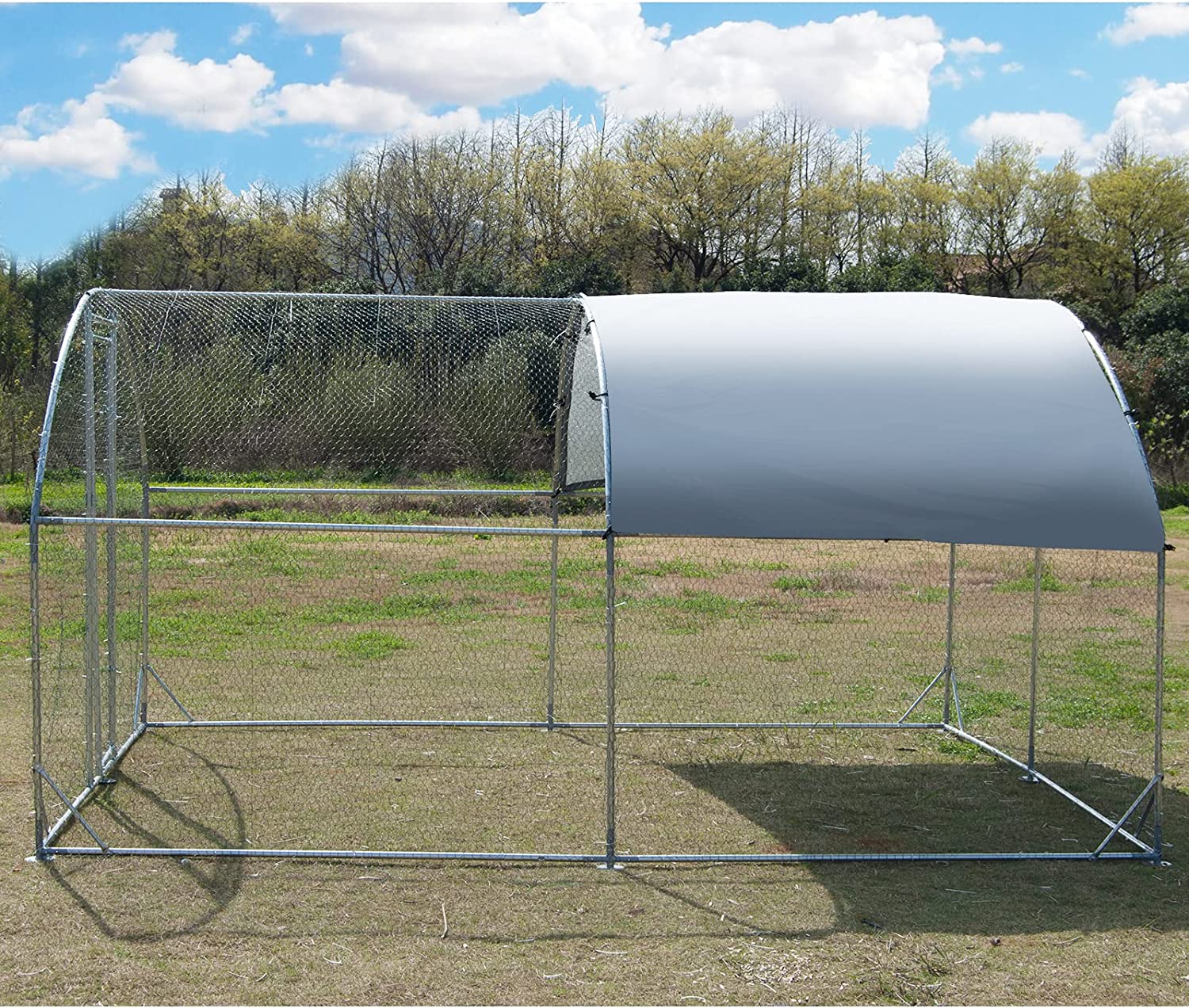 Dome-shaped chicken coop lockable door with UV protection cover