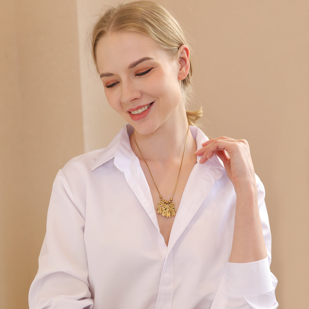 Mother's necklace with engravable birthstone children's charms