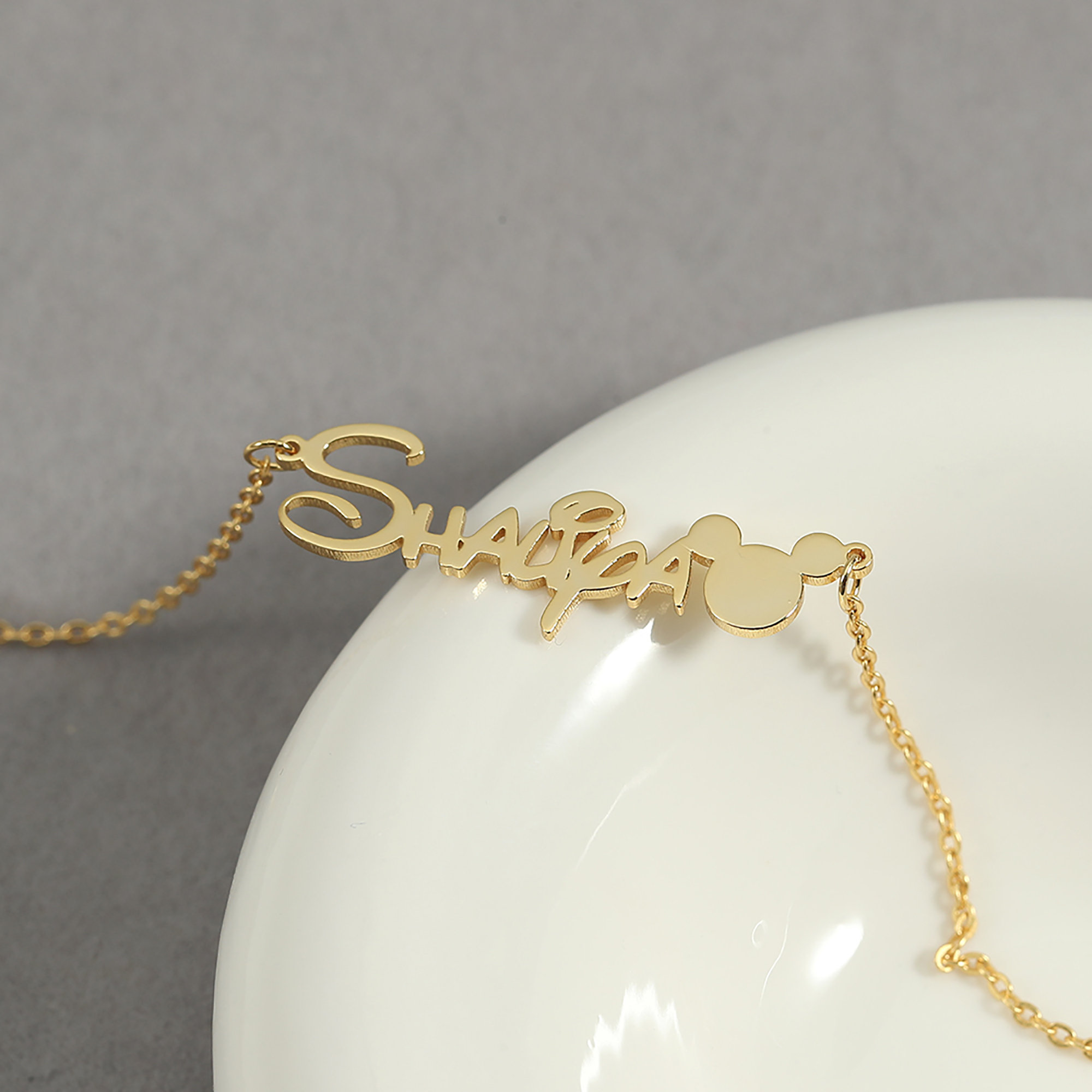 Personalized Classic Cartoon Princess Style Name Necklace