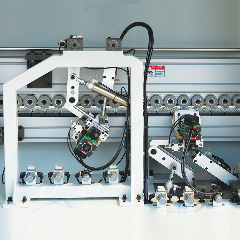 Automatic Edge Banding Machine with Flat Scrapping and Hogging