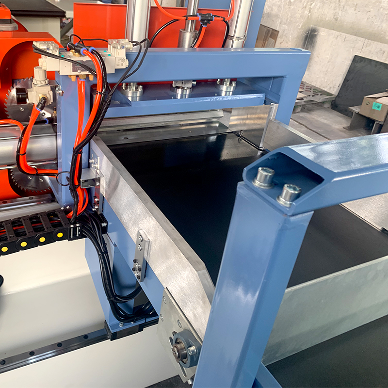 Semi-automatic Finger Joint Line