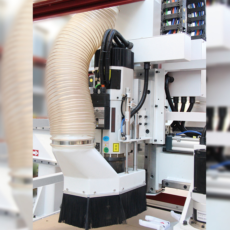 ATC CNC Router with Round Tool Magazine