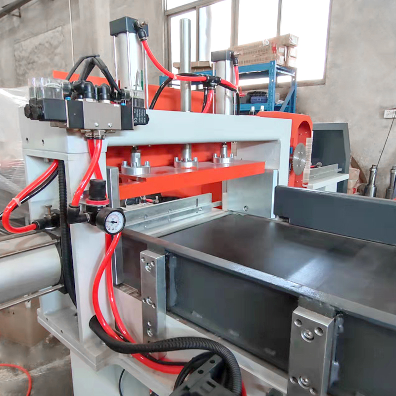 Finger Joint Shaper with Gluing