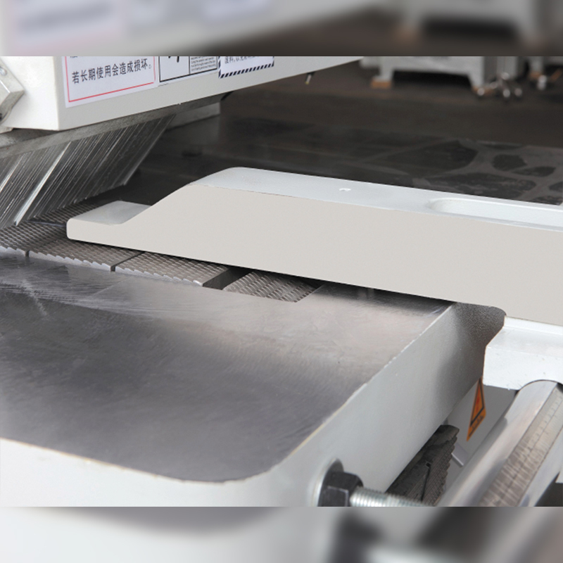 Single Rip Saw