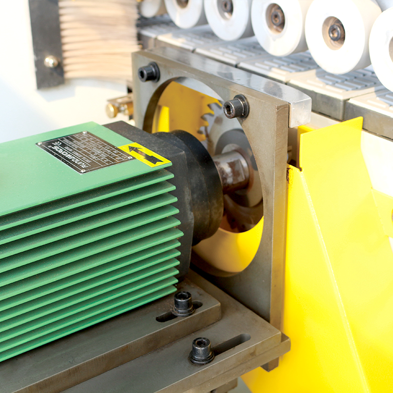 Automatic Edge Banding Machine with Flat Scrapping and Hogging