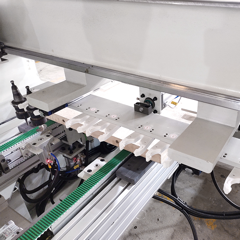 Full Automatic Door Machining Center