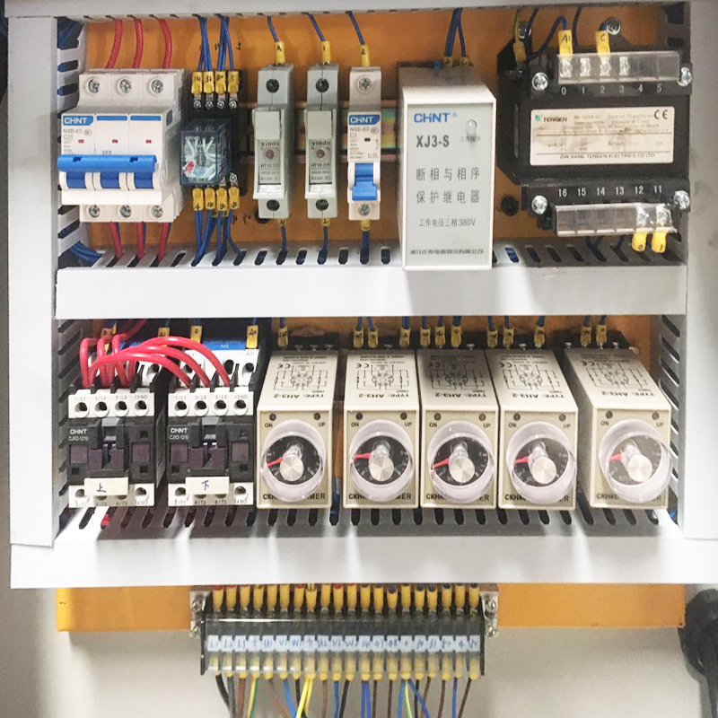 Single Row Drilling Machine