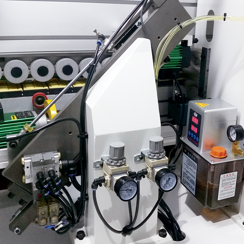 Automatic Edge Banding Machine with Flat Scrapping and Hogging