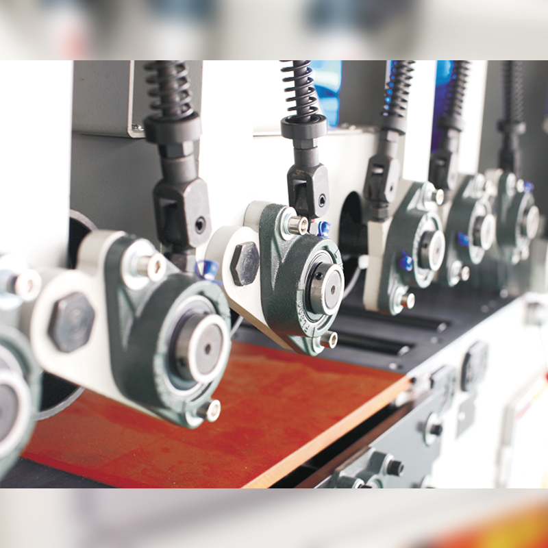 Automatic Bottom Shaft Multi-rip Saw