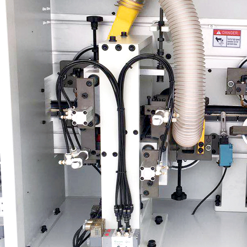 Automatic Edge Banding Machine with Flat Scrapping and Hogging