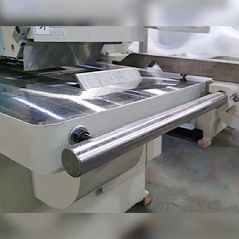 Single Rip Saw