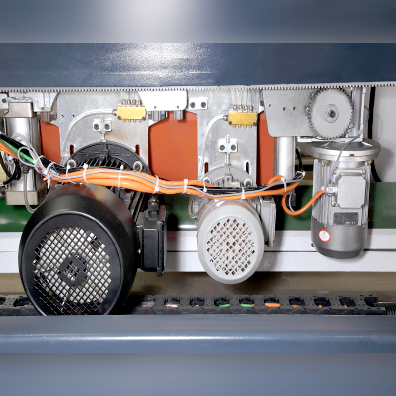 Reciprocating Panel Saw