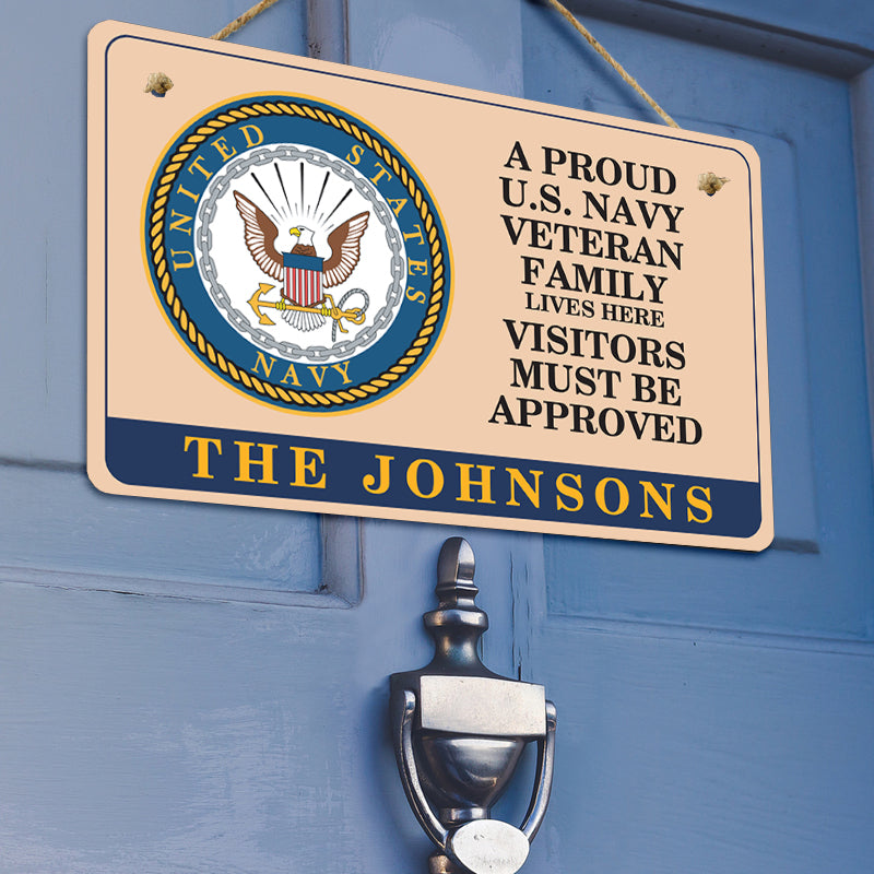 Door sign - Veteran family lives here