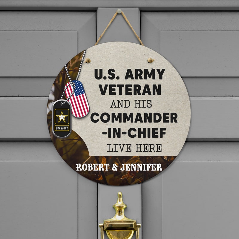 Door sign - For the veteran and his commander