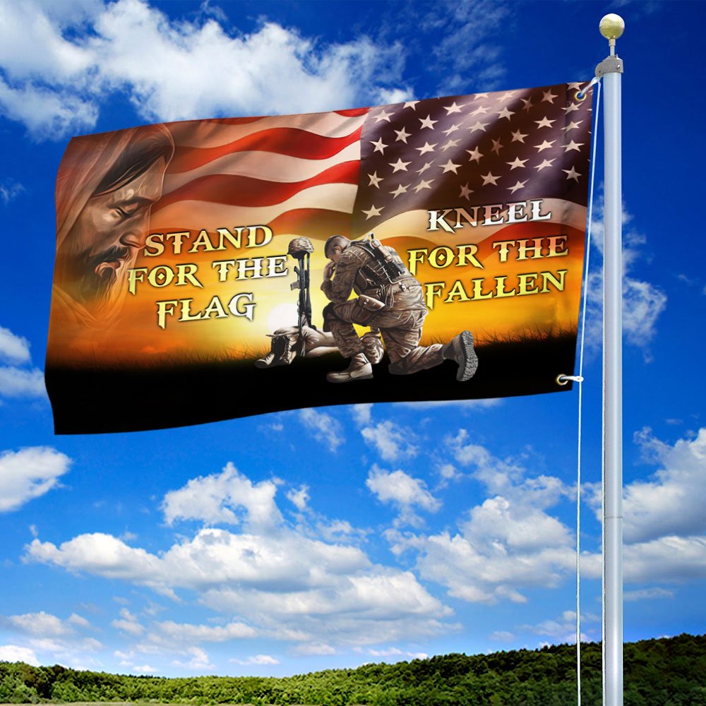 Soldier Kneeling Jesus American Grommet Flag MLN24GFCT